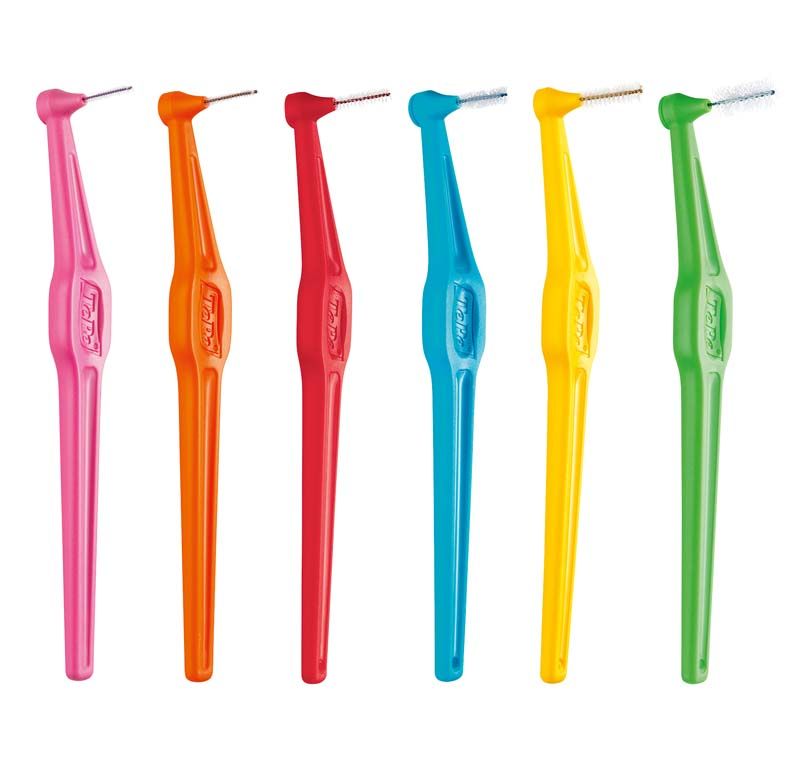 TePe Angle™ Interdentalbürsten in verschiedenen Farben und ISO-Größen.