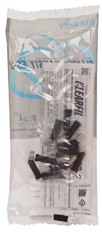 Kunststoffverpackung mit Clearfil Majesty ES-2 PLT A3E Kompositfüllmaterial.