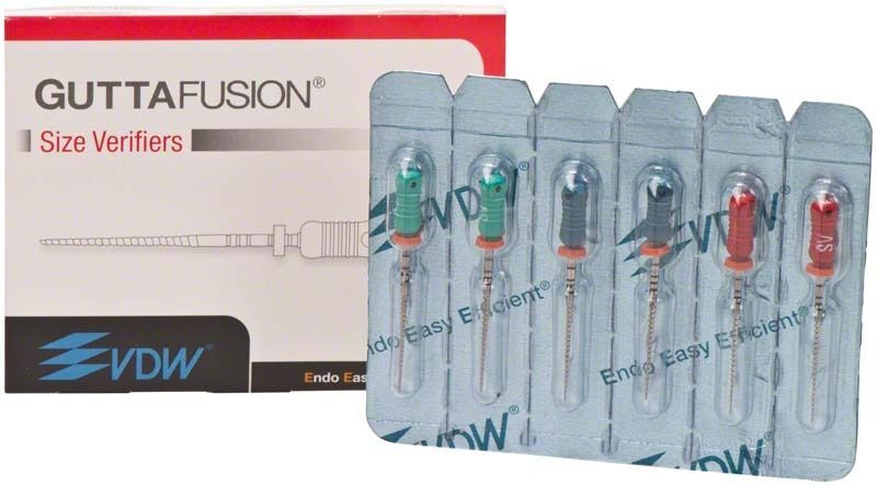 GUTTAFUSION® Size Verifier Gr. 025-035 in Blisterverpackung, rot-grün markiert.