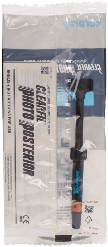 Klarer Kunststoffspritze für Clearfil Photo Posterior mit Verpackung und Gebrauchsanweisung.