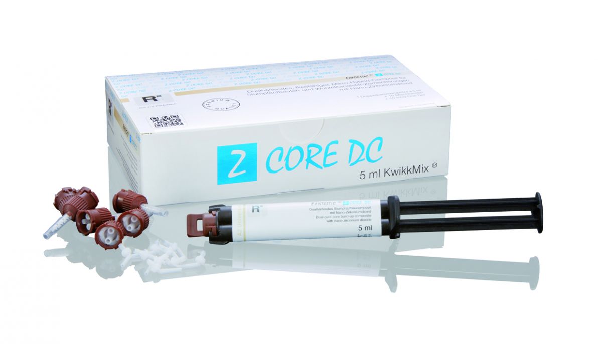 Füllungsmaterial FANTESTIC Z CORE DC KwikkMix A2 mit Applikationsspritze und Mischspitzen.