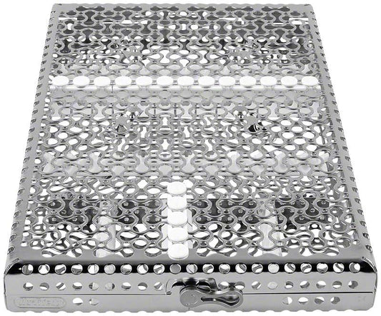 Metallische chirurgische Kassette IMS Signature DIN in weißer Farbe.