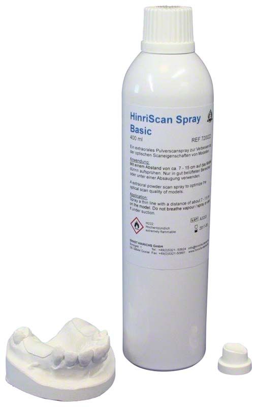 HinriScan-Spray Basic 400ml neben zahnmedizinischem Gipsmodell.