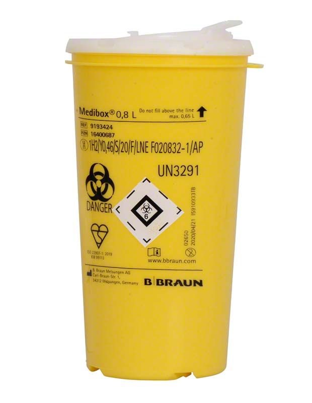 Gelber Medibox 0,8 Liter Entsorgungscontainer mit Gefahrensymbolen und B. Braun Logo.
