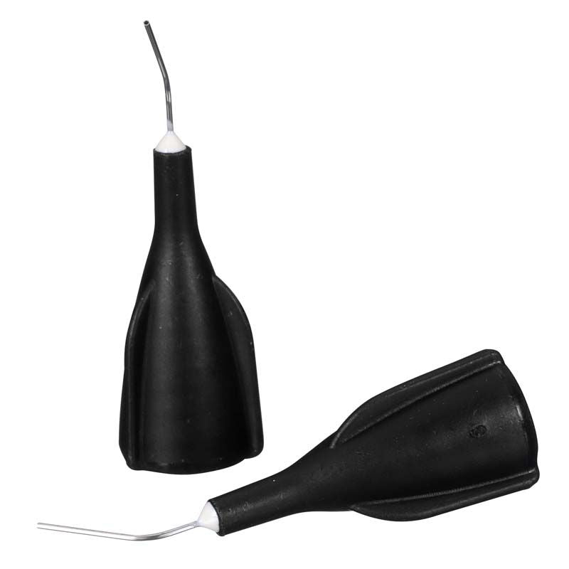 Schwarze Applikationskanülen Filtek™ Flowable für präzise dentale Anwendungen.