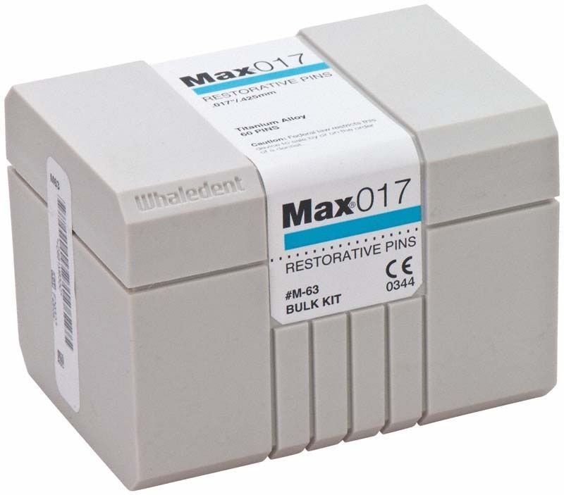 Graue Verpackung der Max Pin Refill 017 in Blau mit Produktinformationen.