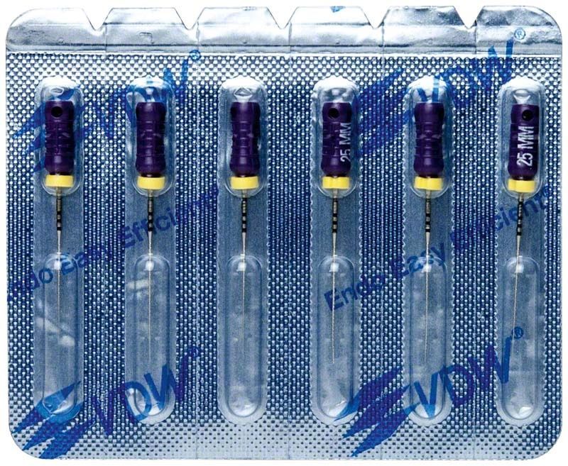 Sterile VDW Hedström Feilen 25mm Gr. 10 in Blisterverpackung.