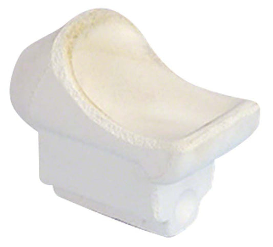 Keramik-Schmelztiegel mit flacher Mulde für Dentallegierungen.