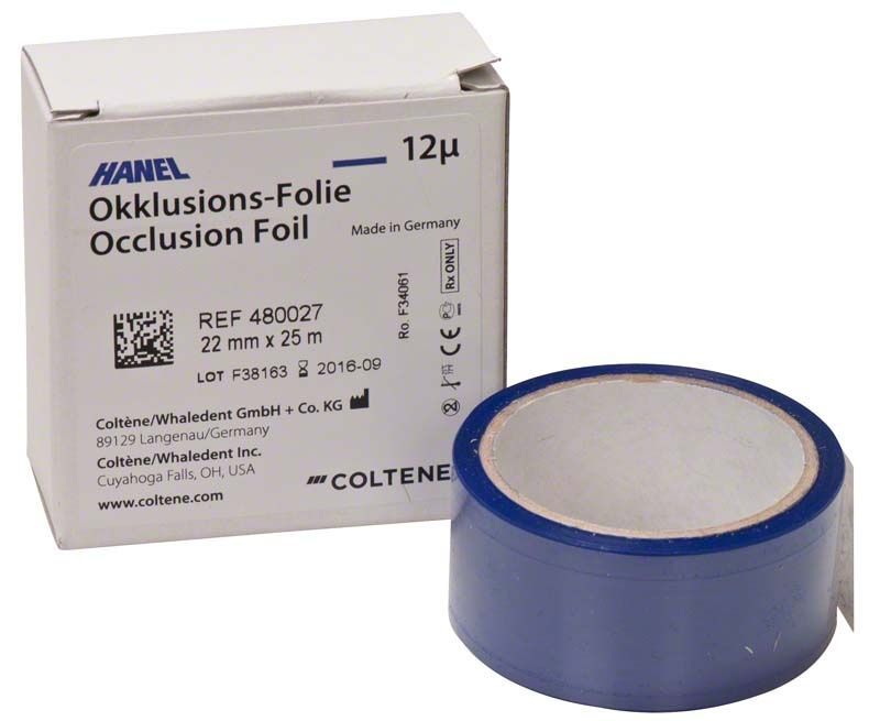 HANEL Okklusionsfolie 22mm 12µ blau vor Verpackung.
