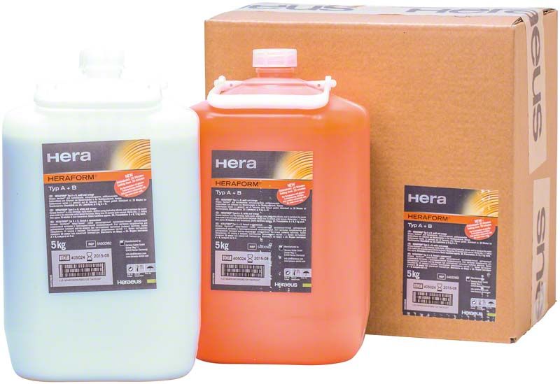 Heraform® 5kg Typ A+B Kanister vor Kartonverpackung.