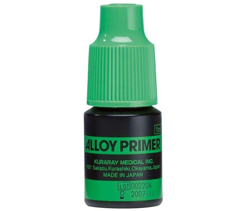 Alloy Primer Flasche von Kuraray Medical Inc. mit grünem Deckel.