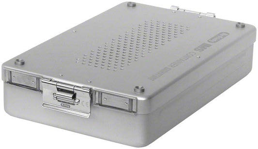 Sterilisations-Container aus Edelstahl mit Verschlussmechanismus, 312 x 190 x 65mm.