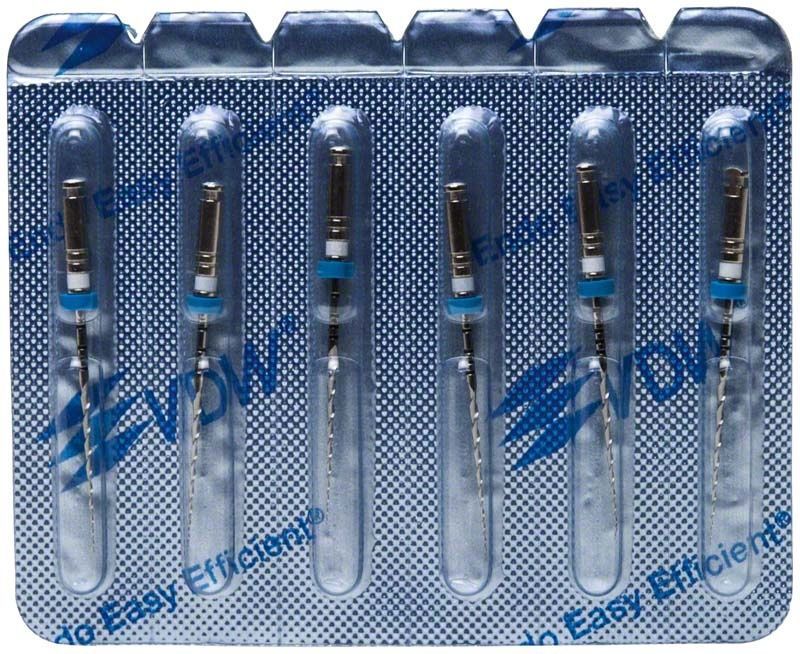 Mtwo® NiTi-Instrumente in Blisterverpackung für Wurzelkanalaufbereitung.