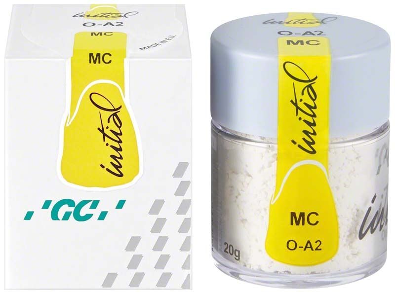GC Initial MC Powder Opaque 20g O-A2 in Verpackung mit gelbem Etikett.