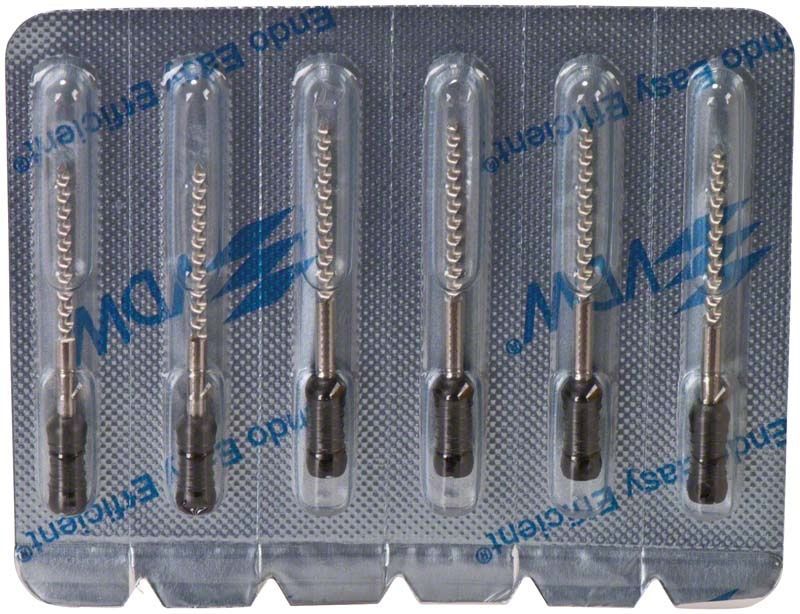 Blisterpackung mit fünf K-Feilen 25mm Gr. 140 für zahnmedizinische Anwendungen.
