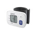 Handgelenk-Blutdruckmessgerät Omron RS2 mit LCD-Display und Manschette.