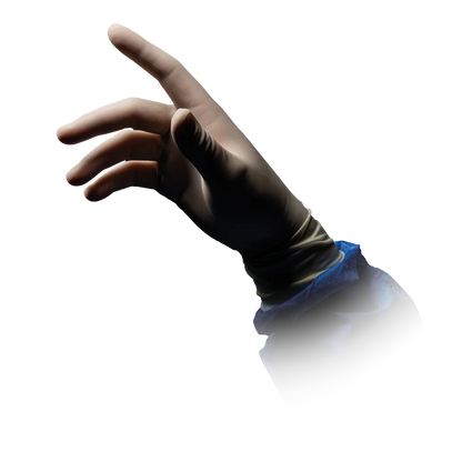 Steriler OP-Latexhandschuh auf Hand, Nahaufnahme mit blauem Manschettenrand.