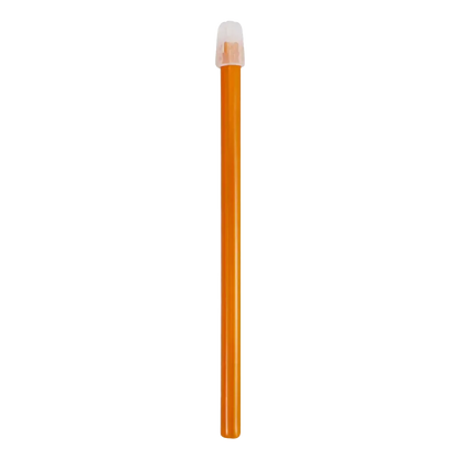 Oranger Speichelsauger mit abnehmbarem Filter auf weißem Hintergrund.