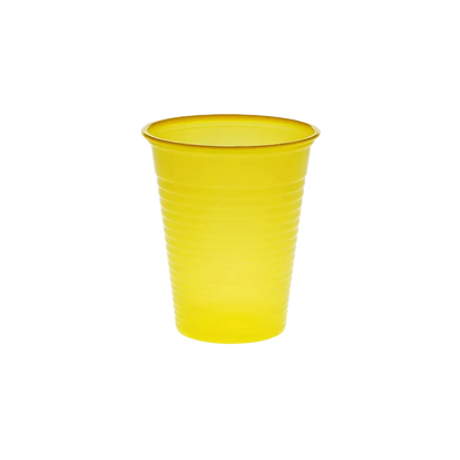 Gelber Mundspülbecher aus Kunststoff, 180 ml Volumen.