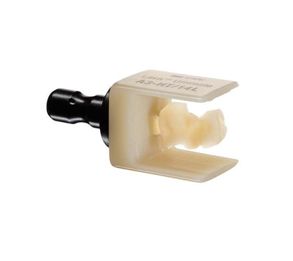 Lava™ Ultimate LT 14L B1 CAD/CAM-Block mit Zahndetailansicht.