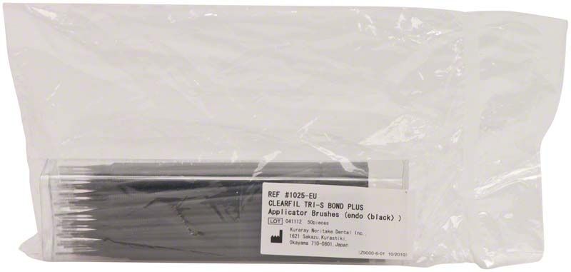 Kunststoffverpackung mit 50 Clearfil Einweg-Applikatorbürsten für Endodontie.