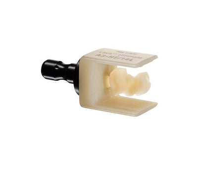 Lava™ Ultimate LT 12 A1 CAD/CAM-Block in cremefarbenem Kunststoff mit eingespanntem Frässtück.