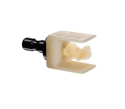 Lava™ Ultimate LT 12 D2 Keramikblock mit integrierter Zahnrestauration.