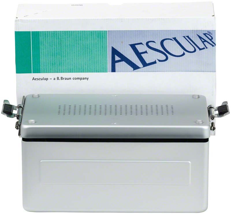 Sterilcontainer mit Deckel- und Bodenperforation vor Verpackung.