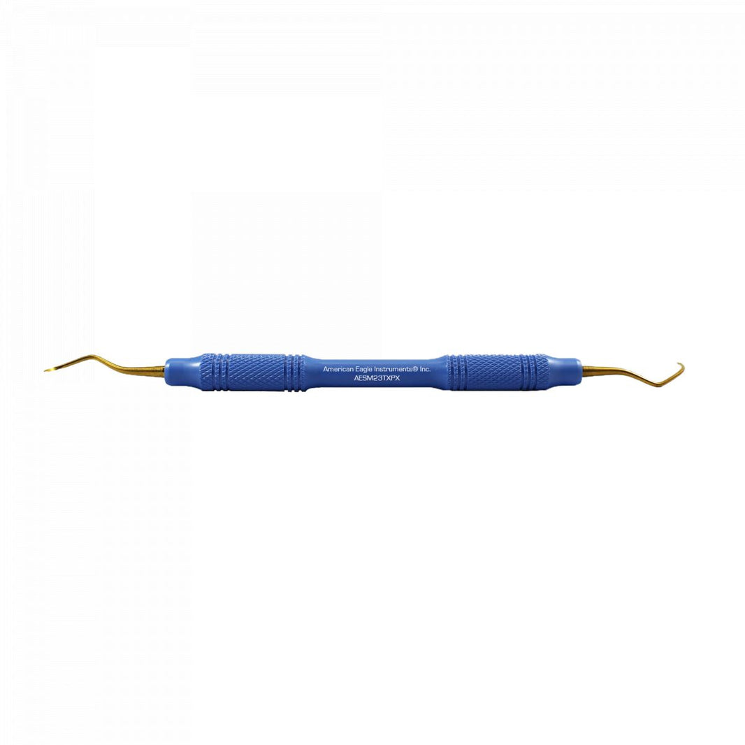 American Eagle XP ProThin Scaler M23 mit blauer, ergonomischer Griffoberfläche.