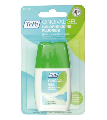 TePe Gingival Gel in weiß-grüner Verpackung auf Blisterkarte.