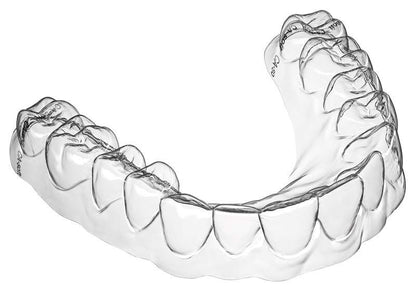 Transparente Zahnschiene aus CA® Folie 100er Soft für Zahnkorrekturen.