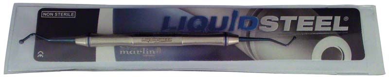 Zahnmedizinisches Instrument LiquidSteel®PolyFill Plasma+® mit doppelseitiger Kugelspitze.