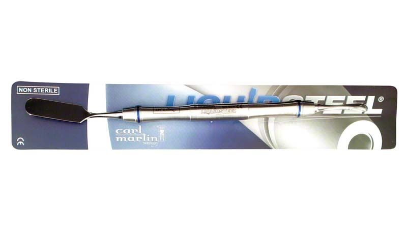 Raspatorium LiquidSteel® PRICHARD auf Verpackung mit blauem Hintergrund.