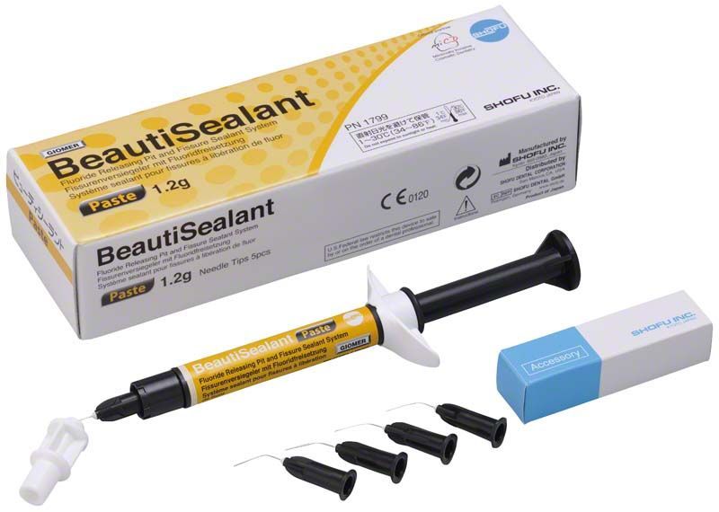 Selbstätzender Fissurenversiegler BeautiSealant Paste mit Zubehör und Verpackung.