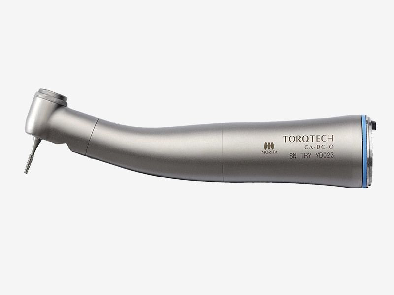 TorqTech Winkelstück blau (1:1) mit Licht auf weißem Hintergrund.