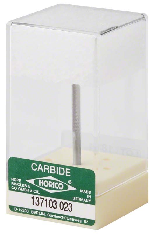 Hartmetallfräser 137 103 023 in transparenter Kunststoffverpackung.