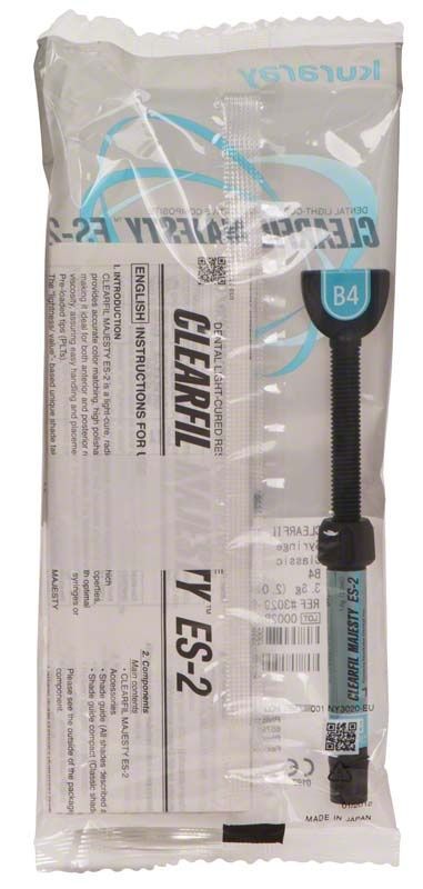 Kunststoffspritze Clearfil Majesty ES-2 B4 in Originalverpackung.