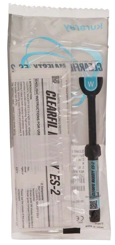 Clearfil Majesty ES-2 Spritze W in Verpackung mit Gebrauchsanweisung.