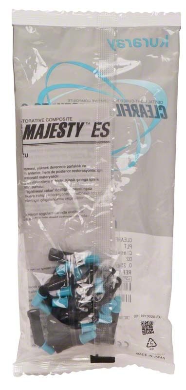 Kunststoffverpackung mit Clearfil Majesty ES-2 PLT D2 Zahnfüllmaterial.