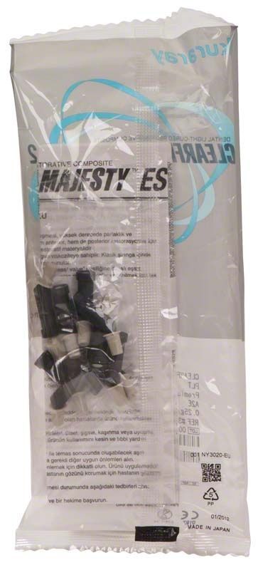 Klare Verpackung von Clearfil Majesty ES-2 PLT A2E mit Produktinformationen.