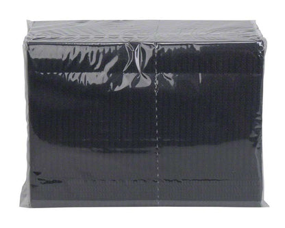 Schwarze Patientenservietten in durchsichtiger Kunststoffverpackung, 2-lagig Papier und Polyethylen.