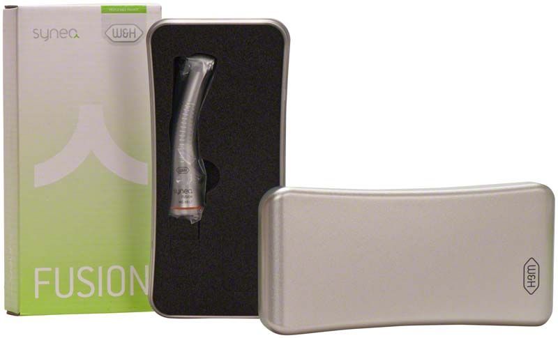 Synea Fusion Winkelstück Typ WG-99 LT in Verpackung mit Etui.
