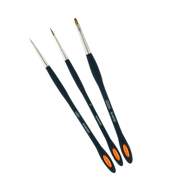 Hochwertiges Pinselset für Dentaltechnik mit Naturhaarpinseln und Keramikpinseln.