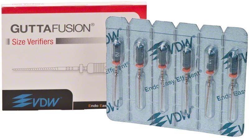 GUTTAFUSION® Size Verifier Gr. 030 in Blisterverpackung mit fünf Instrumenten.