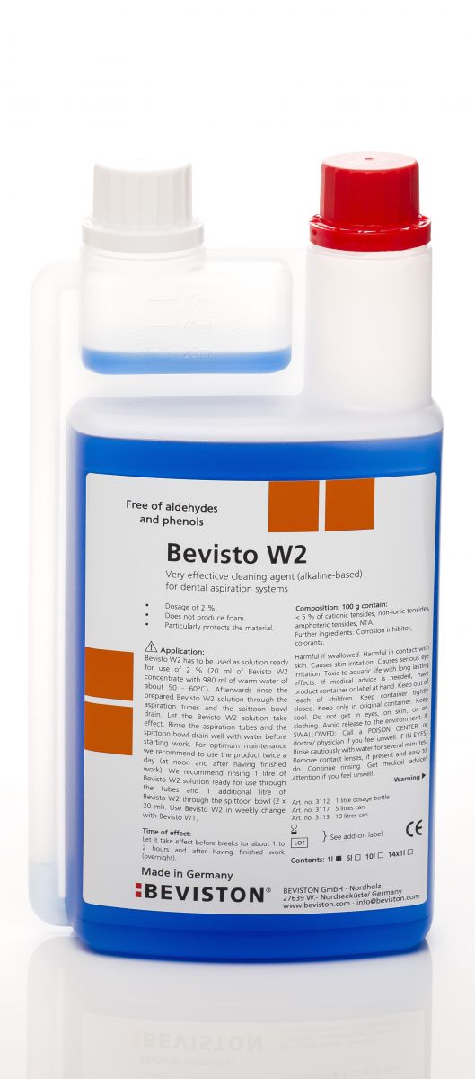 Flasche Bevisto W2 Reinigungskonzentrat mit Etikett und Dosierkammer.