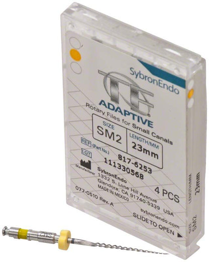 SybronEndo TF® Adaptive Feilen 23mm SM2 in Originalverpackung mit Detailansicht des Feileninstruments.