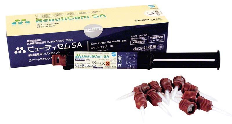 Automix-Spritze BeautiCem SA mit Verpackung und Applikationsspitzen.