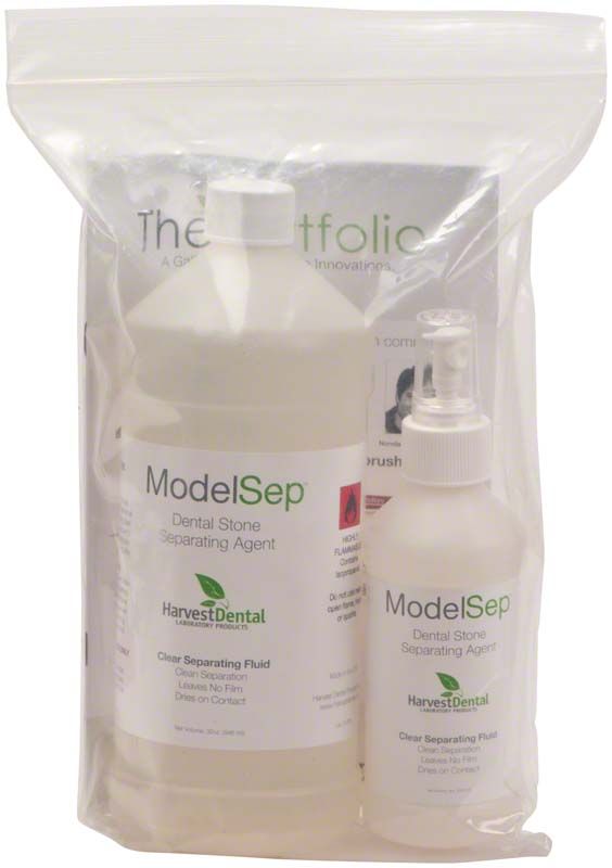 Leere Sprühflasche ModelSep 946 ml in transparenter Verpackung.