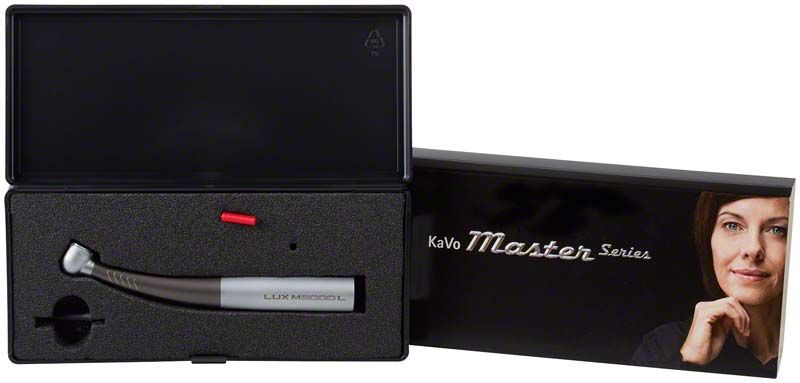 Turbine MASTERtorque™ LUX M9000 L in schwarzer Aufbewahrungsbox.