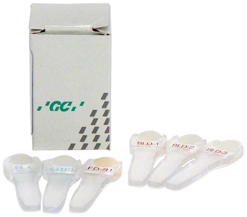 GC Initial - Shade Guides Bleach Set mit fünf Farbmustern und Verpackung.